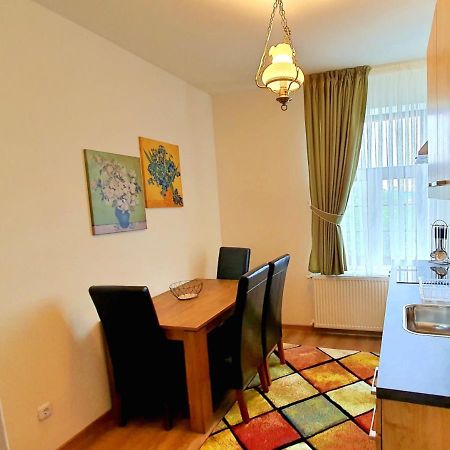 Zur Krone Aparthotel Widdershausen Екстериор снимка