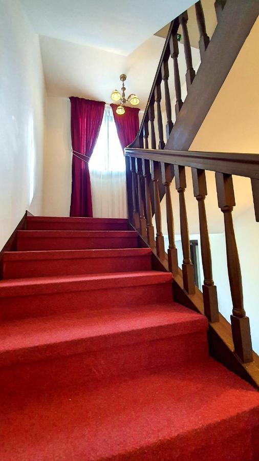 Zur Krone Aparthotel Widdershausen Екстериор снимка