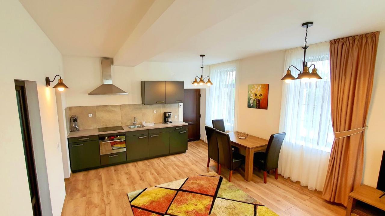 Zur Krone Aparthotel Widdershausen Екстериор снимка