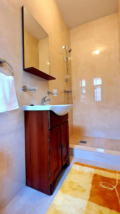 Zur Krone Aparthotel Widdershausen Екстериор снимка