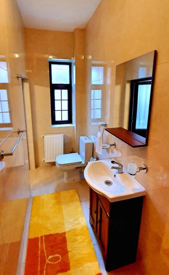 Zur Krone Aparthotel Widdershausen Екстериор снимка