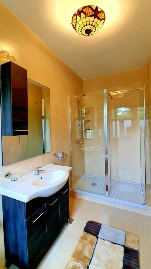 Zur Krone Aparthotel Widdershausen Екстериор снимка